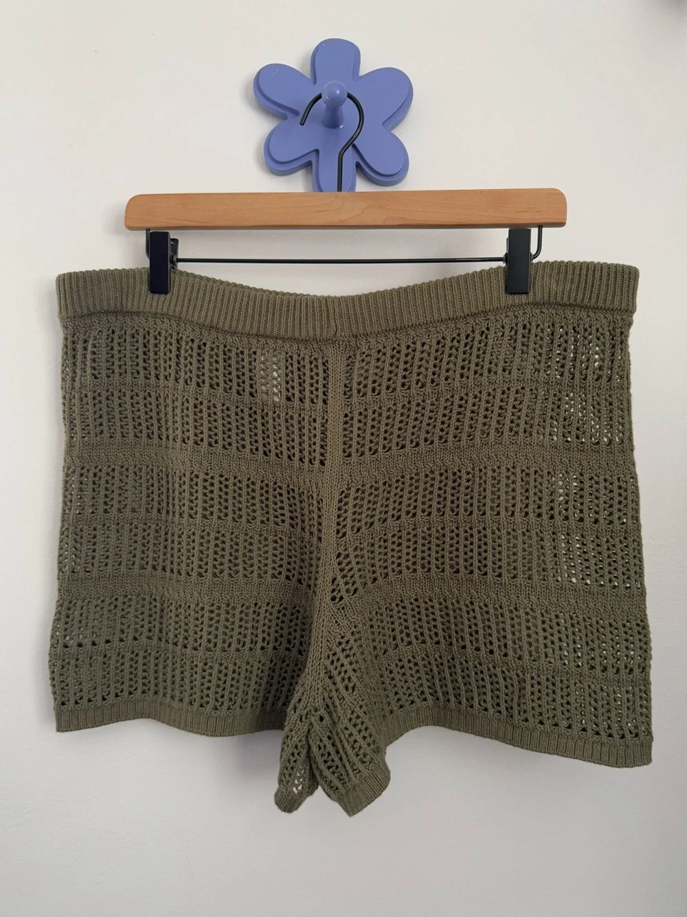 Aerie XL NEW Crochet Open Knit Shorts Olive Green Resort Vacation Tropical